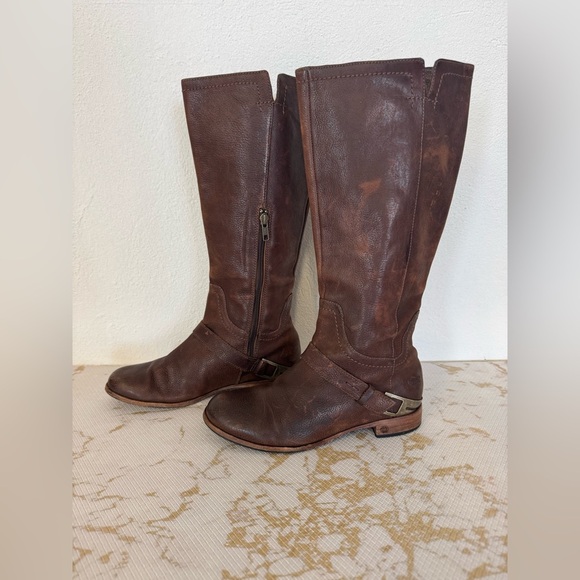 UGG Shoes - 🔥🔥FINAL CLEARENACE 🔥🔥 UGG Channing Pebbled Leather Riding Boots